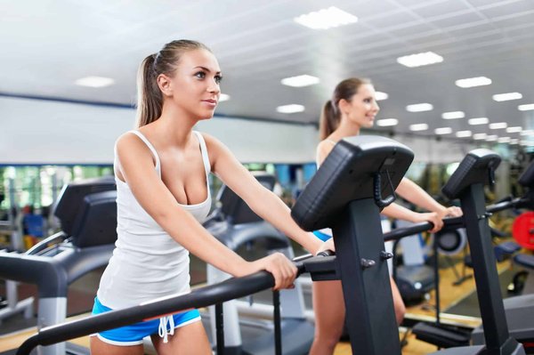 Comment utiliser la musculation pour améliorer la densité osseuse chez les femmes ?